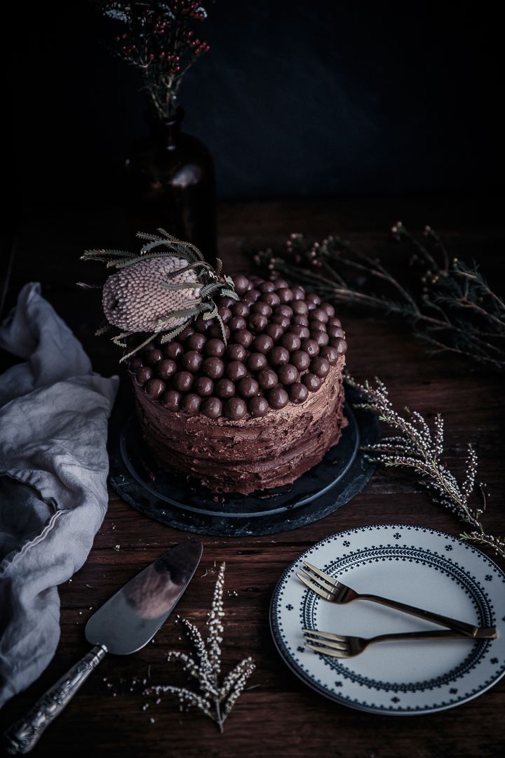 A rich and decadent chocolate layer cake with milk chocolate frosting and  topped with Maltesers. Fo… | Chocolate layer cake, Sweet recipes desserts,  Sweet chocolate