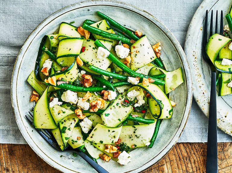 21 Vegetarian Salad Recipes | olivemagazine