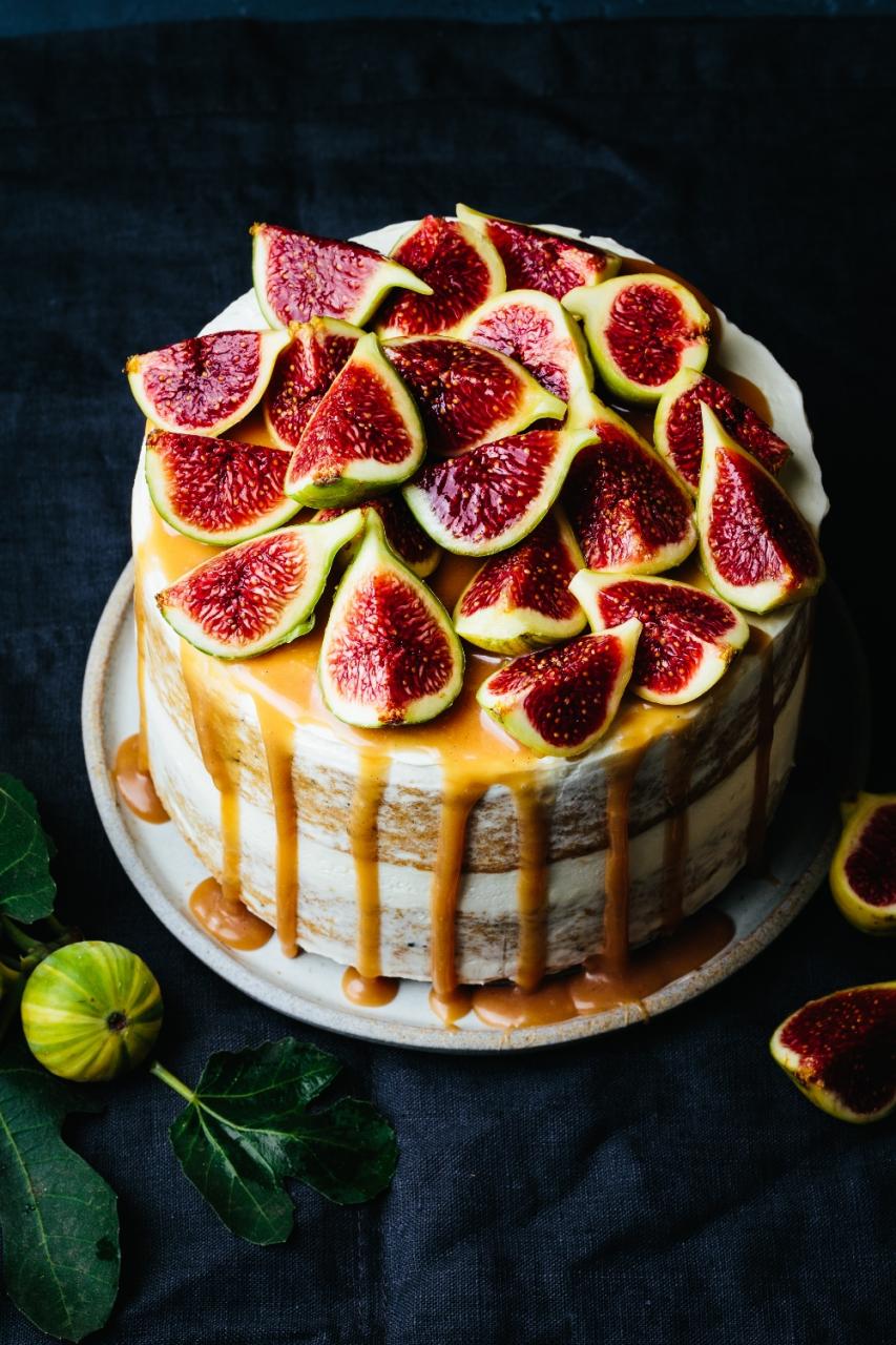 Earl Grey Fig Cake With Salted Caramel - Beyond Sweet and Savory