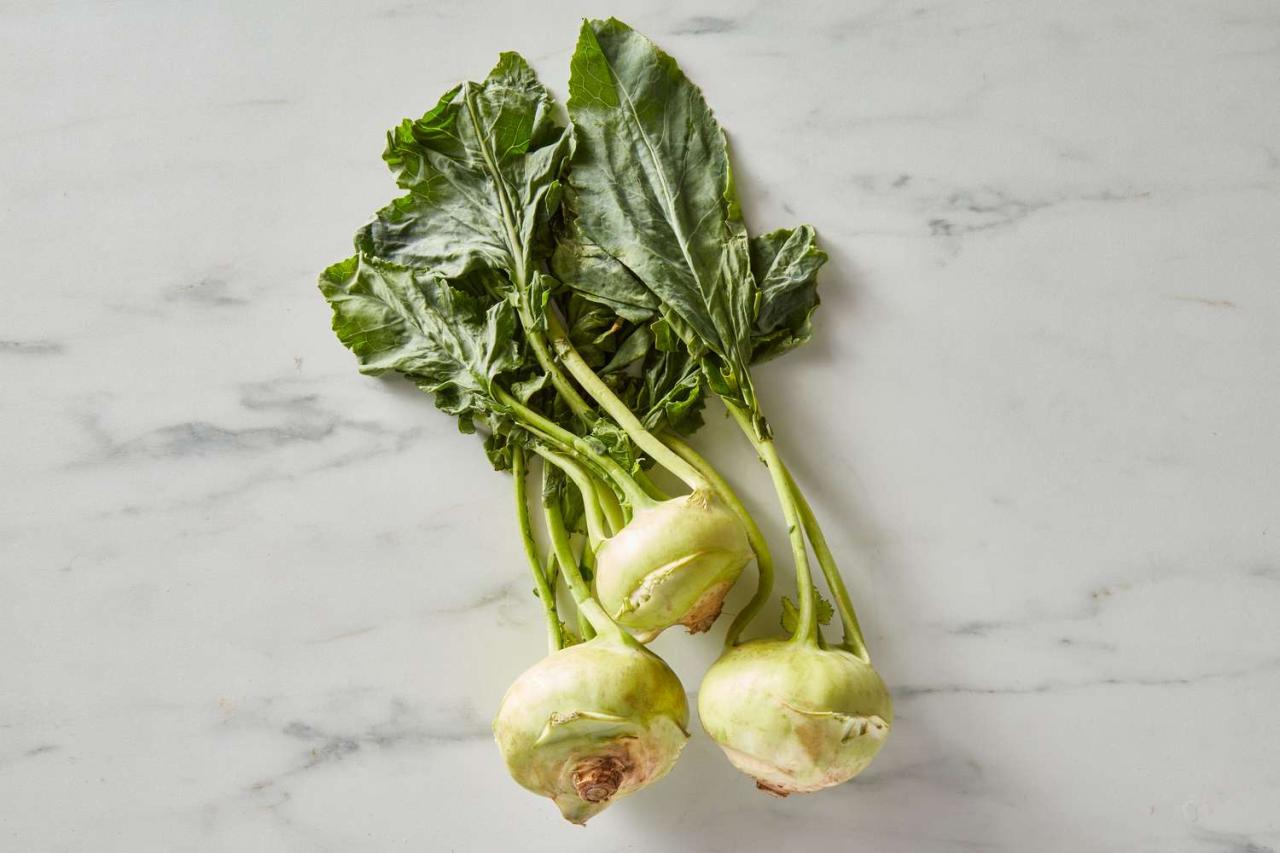 How to Prepare and Cook Kohlrabi Deliciously