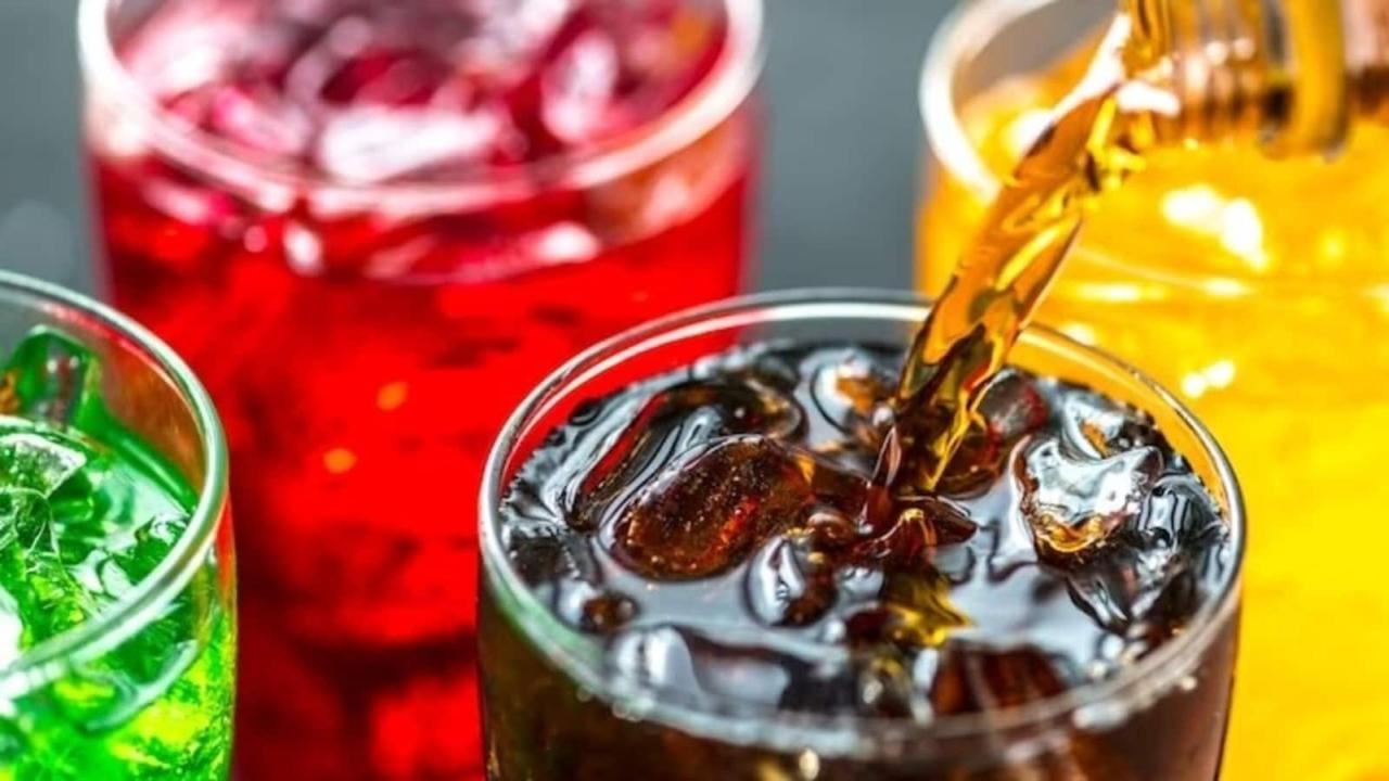Too many fizzy drinks can damage kidneys; expert warns about side effects |  Health - Hindustan Times