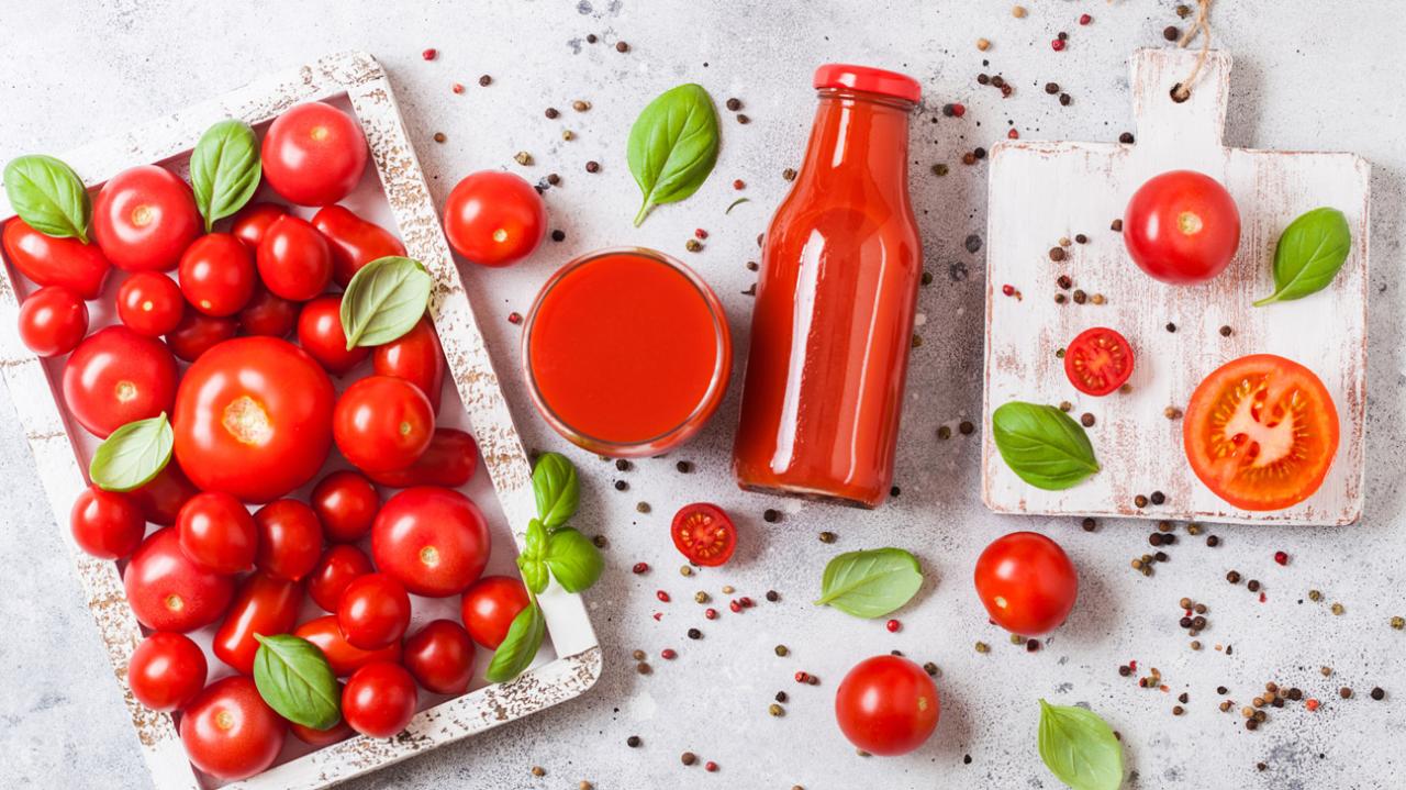 Is Tomato Juice Good for You? Benefits and Downsides