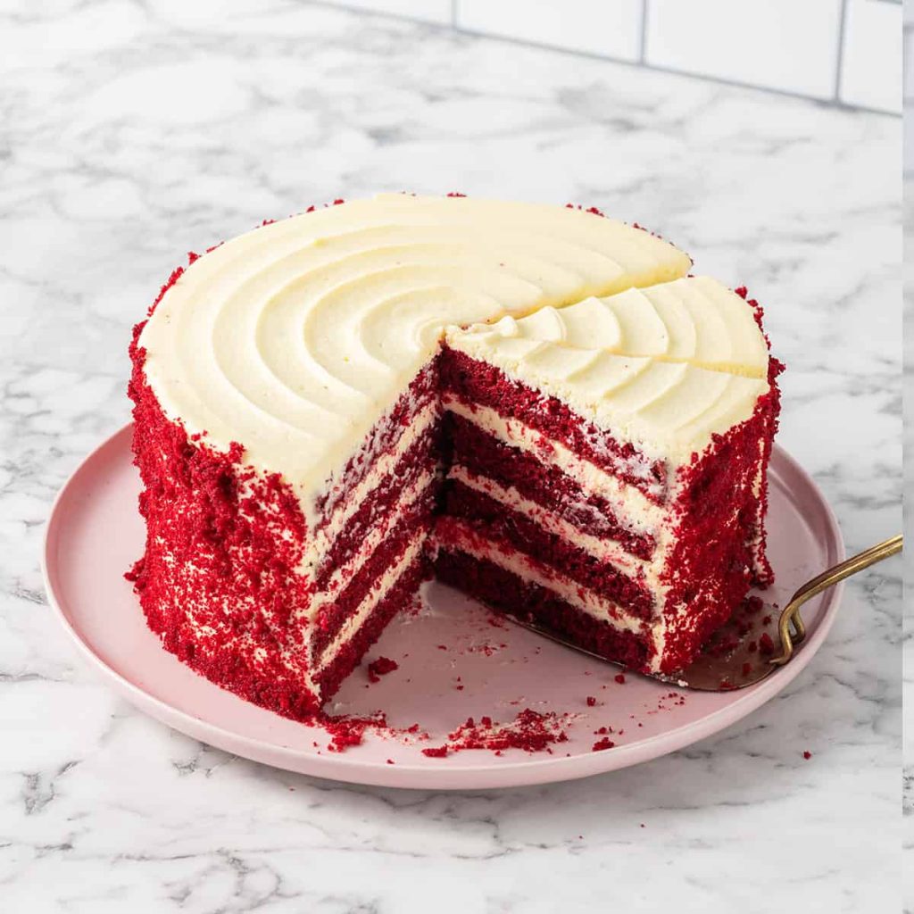 Red Velvet Cake - www.thescranline.com